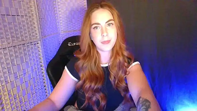 KayleyxEmily online show from February 2026 09:03:01 PM