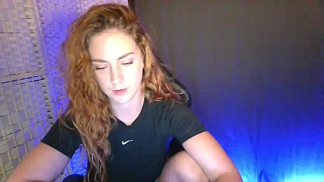 Snapshot of KayleyxEmily chatting on October 2025 07:58:01 PM KayleyxEmily online show from October 2025 07:58:01 PM