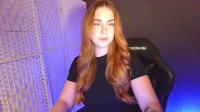 KayleyxEmily online show from February 2026 09:06:02 PM