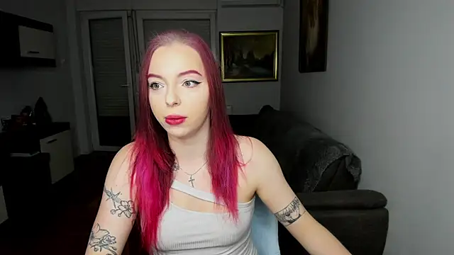 Martha Cameron online show from March 2026 09:37:01 PM