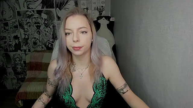 Snapshot of Martha_Cameron chatting on February 2025 09:54:02 PM Martha Cameron online show from February 2025 09:54:02 PM