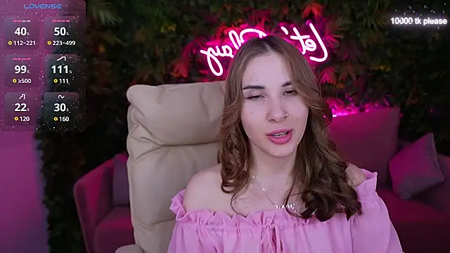 Snapshot of JennyyLuv chatting on March 2025 08:09:02 PM JennyyLuv online show from March 2025 08:09:02 PM