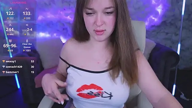 DonnaLustt online show from March 2025 05:23:02 AM