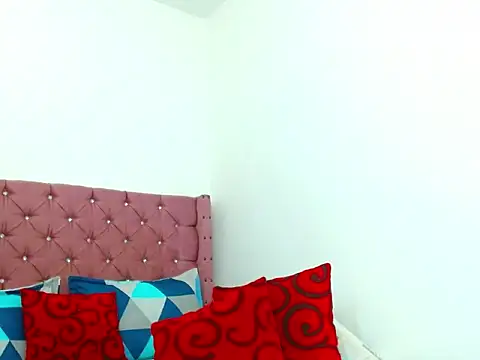 melanie candy doll online show from December 2024 02:05:01 AM