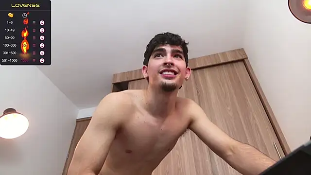 Snapshot of zenn_rush1 chatting on December 2024 03:12:02 PM zenn rush1 online show from December 2024 03:12:02 PM