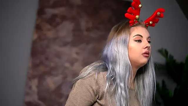 AudreySosa online show from December 2025 10:01:02 PM