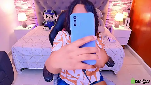 Snapshot of italy___boobs chatting on February 2026 05:40:02 AM italy boobs online show from February 2026 05:40:02 AM