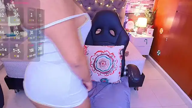 italy   boobs online show from December 2025 12:55:01 PM