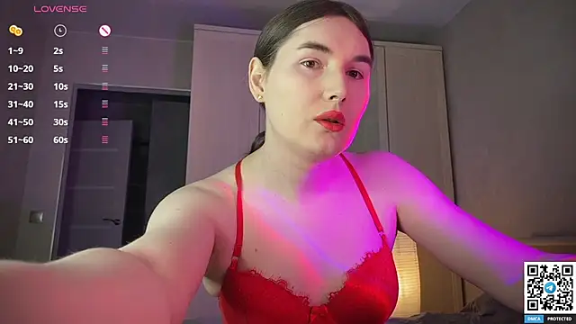 Maria Bowie online show from March 2026 07:21:02 AM