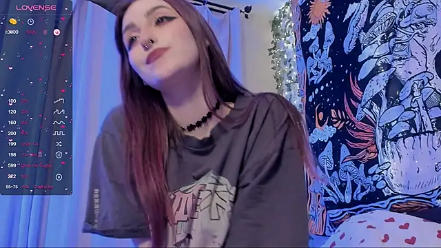 Snapshot of kissthasky chatting on December 2024 09:09:01 PM kissthasky online show from December 2024 09:09:01 PM