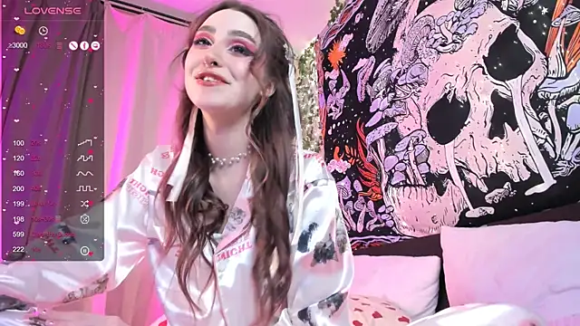 Snapshot of kissthasky chatting on February 2025 03:54:01 PM kissthasky online show from February 2025 03:54:01 PM