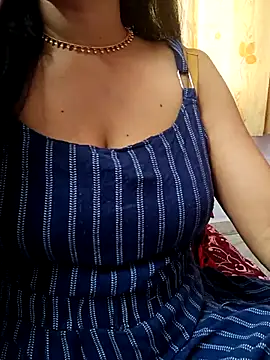 Snapshot of amala_ss chatting on September 2025 06:20:02 AM amala ss online show from September 2025 06:20:02 AM