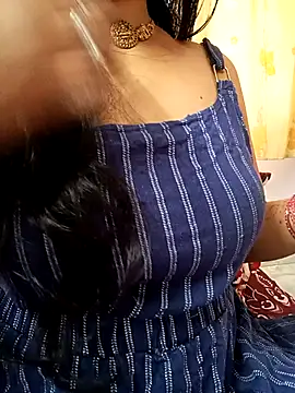 Snapshot of amala_ss chatting on September 2025 03:44:01 AM amala ss online show from September 2025 03:44:01 AM