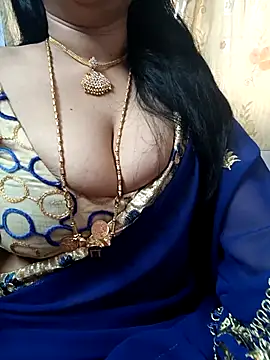 Snapshot of amala_ss chatting on September 2025 10:33:01 AM amala ss online show from September 2025 10:33:01 AM