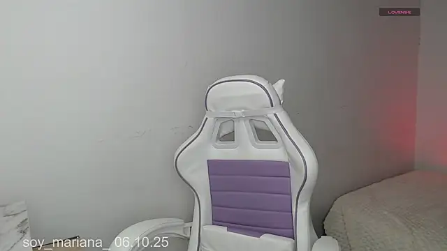 soy mariana  online show from October 2025 04:57:02 AM