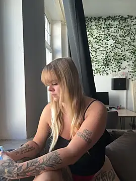 AnnaLenaaa online show from September 2025 09:05:02 AM