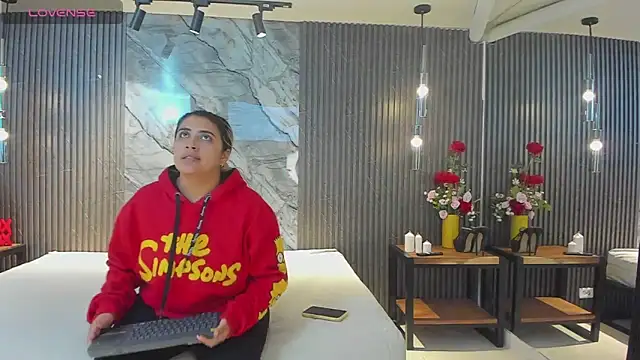 julietha taylor online show from March 2026 01:41:02 AM