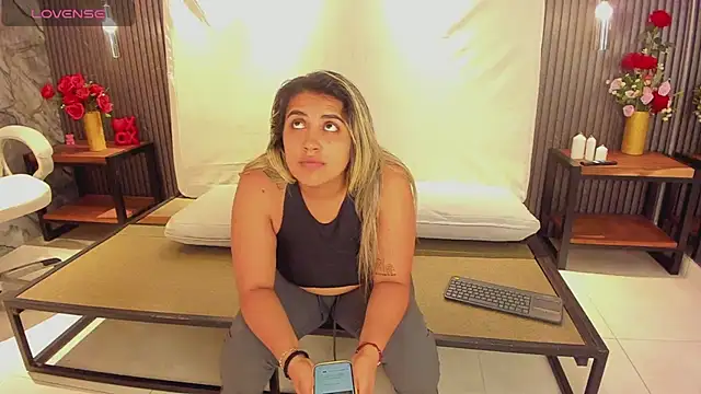 julietha taylor online show from March 2026 01:38:01 AM