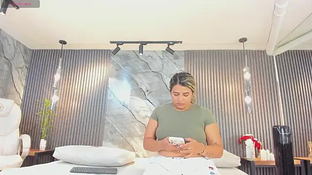 julietha taylor online show from January 2026 01:53:01 AM