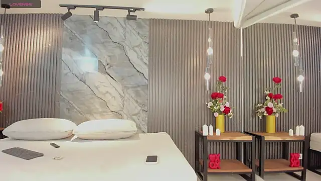 julietha taylor online show from March 2026 02:41:02 AM