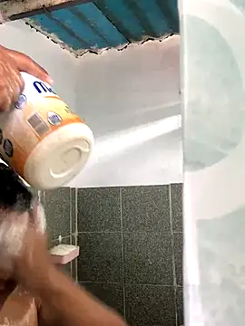 isacalejandroo online show from September 2025 05:18:01 PM