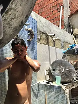 isacalejandroo online show from March 2025 05:09:01 PM