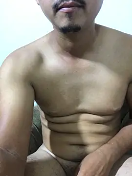 isacalejandroo online show from February 2026 05:18:01 AM