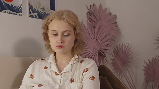 tiffannyjons online show from March 2025 05:07:01 PM