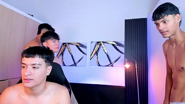 Snapshot of Sweet_WallenV2 chatting on October 2025 01:21:02 PM Sweet WallenV2 online show from October 2025 01:21:02 PM