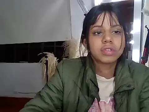 Valentinapatry1 online show from December 2024 04:55:01 AM