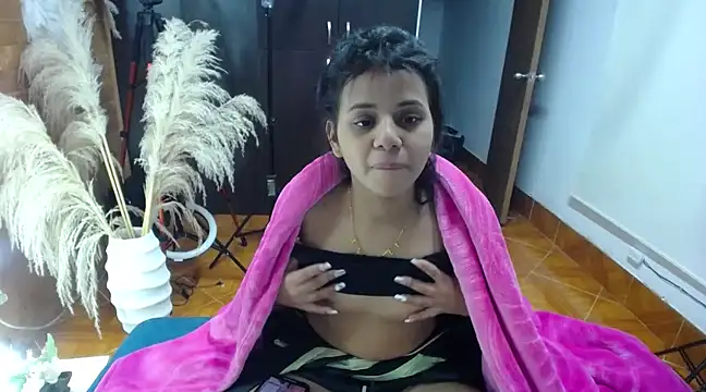 Valentinapatry1 online show from February 2025 06:25:02 AM