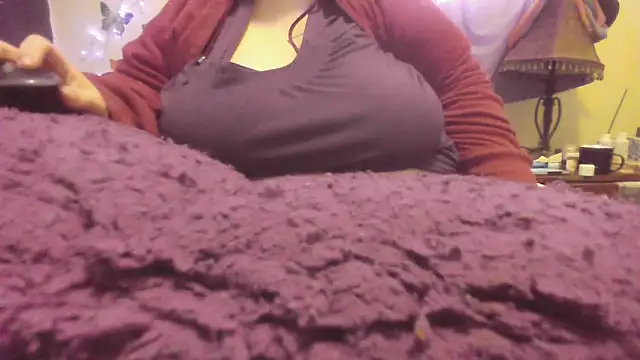 Snapshot of Alli_Kat chatting on March 2025 06:52:01 AM Alli Kat online show from March 2025 06:52:01 AM