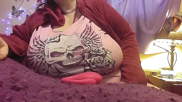 Snapshot of Alli_Kat chatting on March 2025 01:45:02 PM Alli Kat online show from March 2025 01:45:02 PM