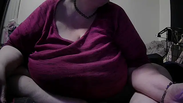 Alli Kat online show from November 2025 09:35:02 AM