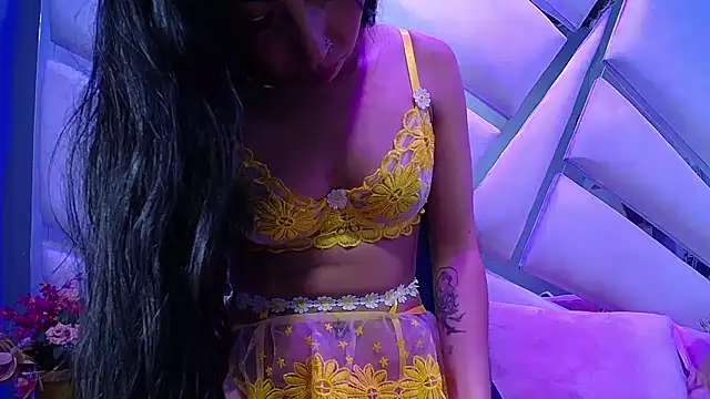 nathalia pink online show from February 2026 03:14:02 AM