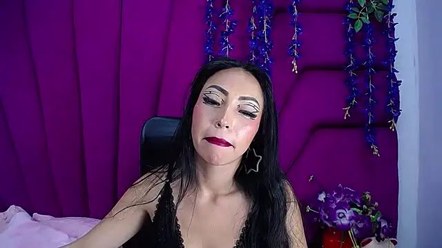 nathalia pink online show from May 2026 03:46:02 AM