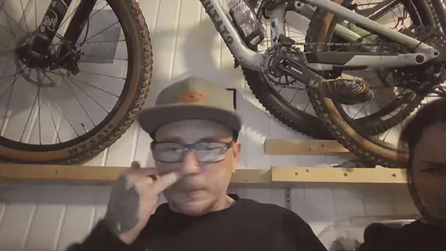 Snapshot of 420Curvybabe chatting on December 2024 06:17:02 PM 420Curvybabe online show from December 2024 06:17:02 PM