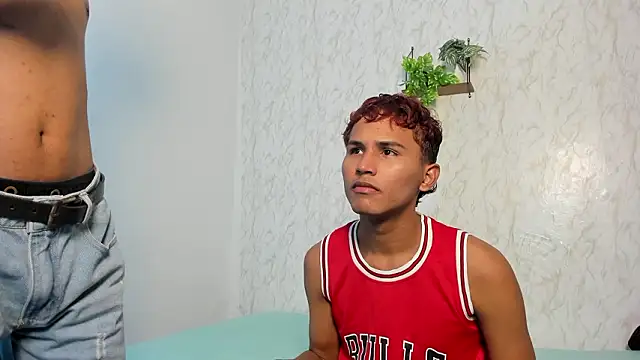 boys yourparty online show from March 2026 01:07:01 AM