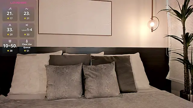 SophieBlake online show from November 2025 08:14:02 PM