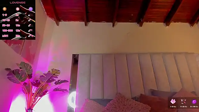 lil hanna18 online show from November 2025 07:41:02 PM