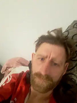 benalexa1992 online show from March 2026 08:37:01 PM