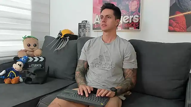 Snapshot of JeanBroc chatting on February 2026 07:35:02 PM JeanBroc online show from February 2026 07:35:02 PM