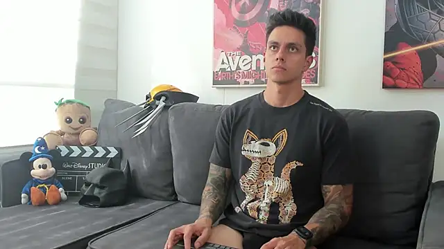 Snapshot of JeanBroc chatting on February 2026 07:32:01 PM JeanBroc online show from February 2026 07:32:01 PM