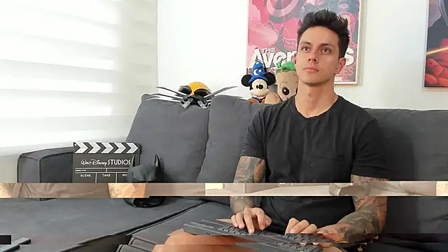 JeanBroc online show from November 2025 08:01:01 PM