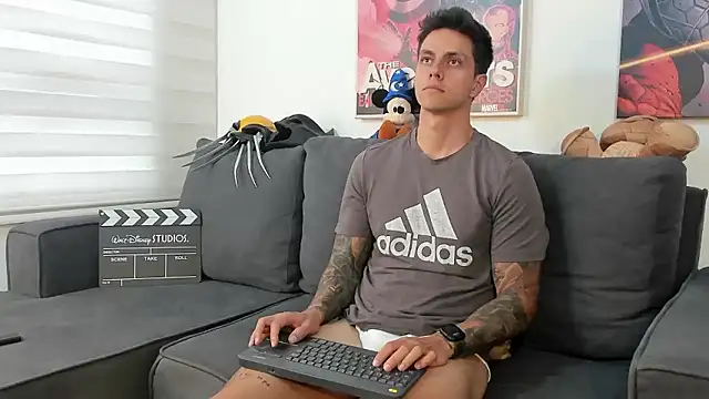 Snapshot of JeanBroc chatting on January 2026 08:59:01 PM JeanBroc online show from January 2026 08:59:01 PM