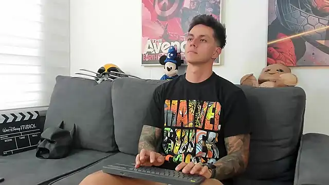 JeanBroc online show from November 2025 07:58:01 PM