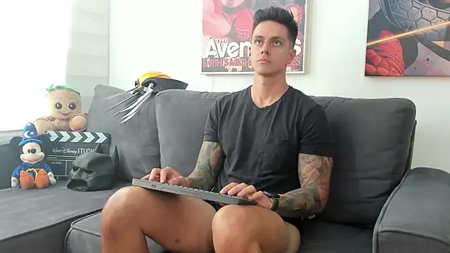 Snapshot of JeanBroc chatting on February 2026 07:34:01 PM JeanBroc online show from February 2026 07:34:01 PM