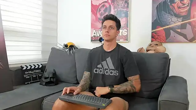 JeanBroc online show from December 2025 07:52:01 PM