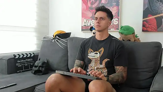 JeanBroc online show from November 2025 07:58:02 PM