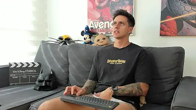 JeanBroc online show from November 2025 08:02:01 PM